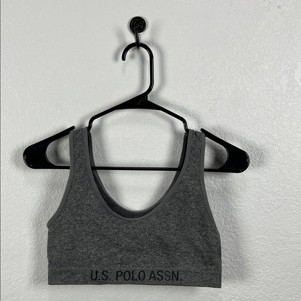 U.S. Polo Assn. Women’s and Women’s Plus Seamless Comfort Bra Gray Un-Padded L